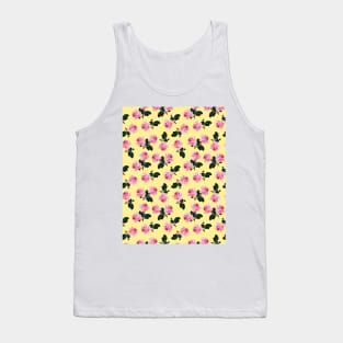 Scattered pink vintage roses on yellow Tank Top